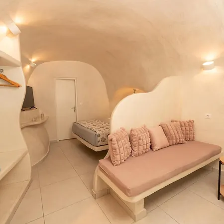 Aparthotel Rody Caves 3*