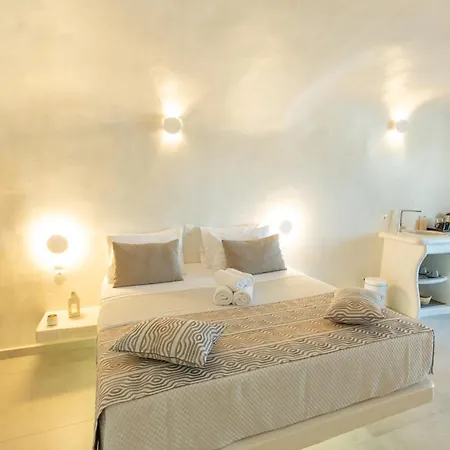 Rody Caves Aparthotel Oia (Santorini)